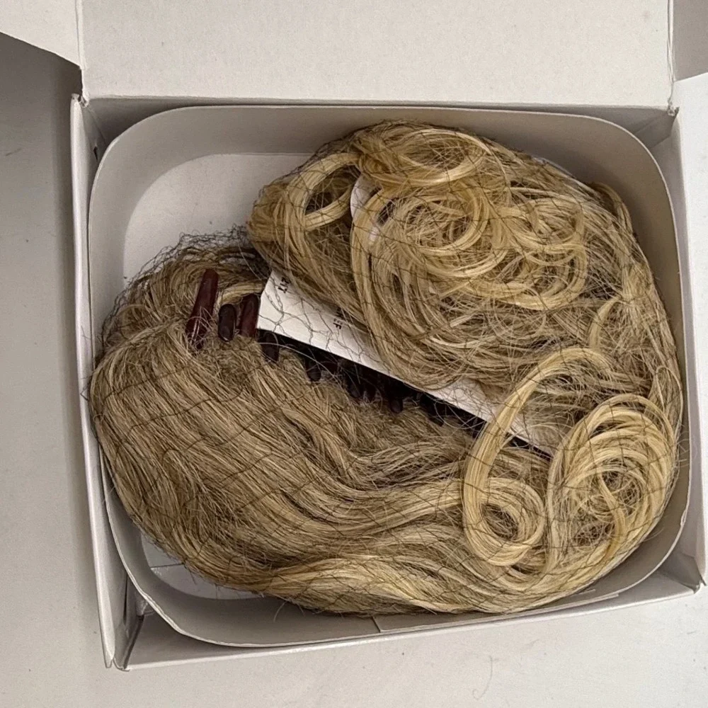 Celebrity Hair‎ Wear Put On Pieces MISCHIEF Blond Curly Hair Extension Clip in